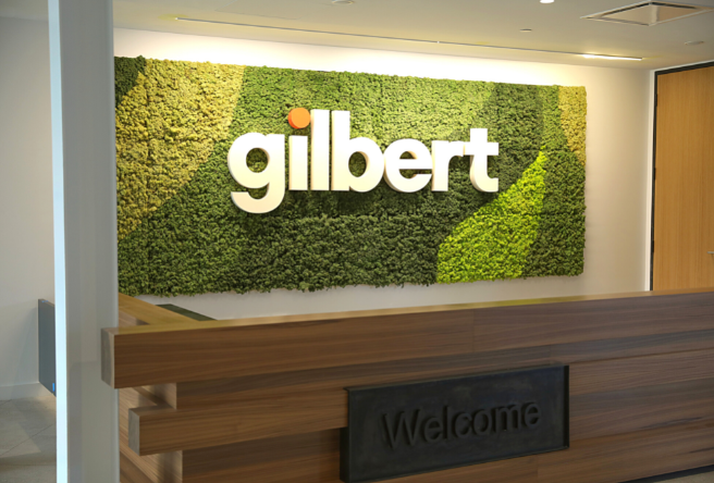 Gilbert Front Desk 