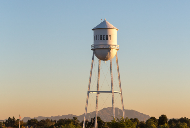 A photo of Gilbert's iconic water tower at sunset.