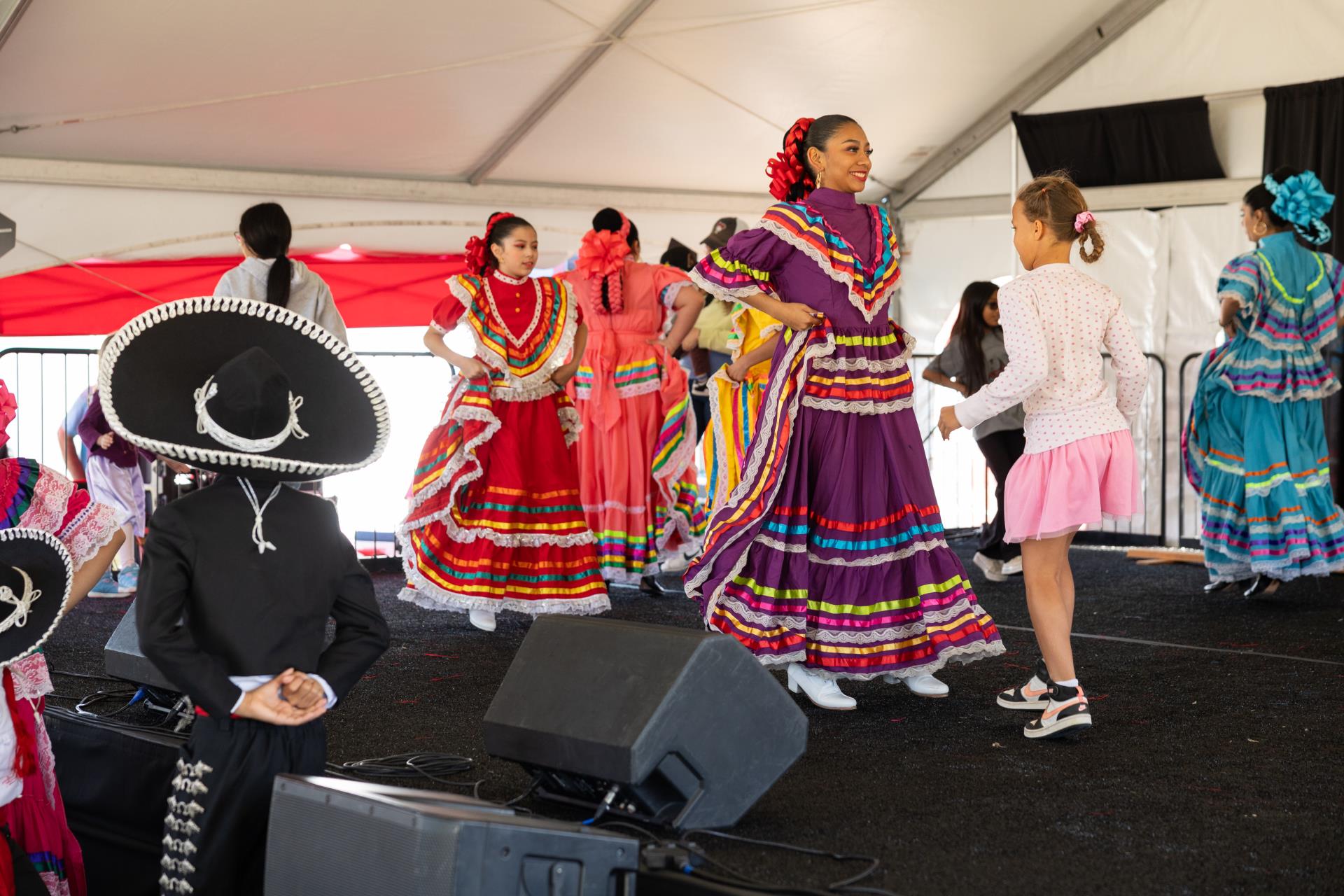 This is a photo of the Ballet Folklorico Amistad dancers.